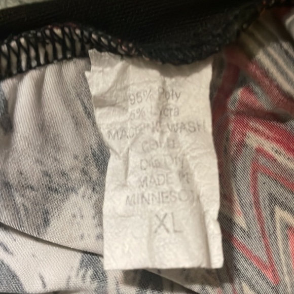 Earthtone patterned Lycra skirt - Picture 2 of 3